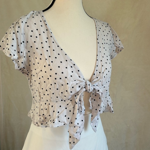 Super Cropped Tie-up Top - Picture 1 of 5